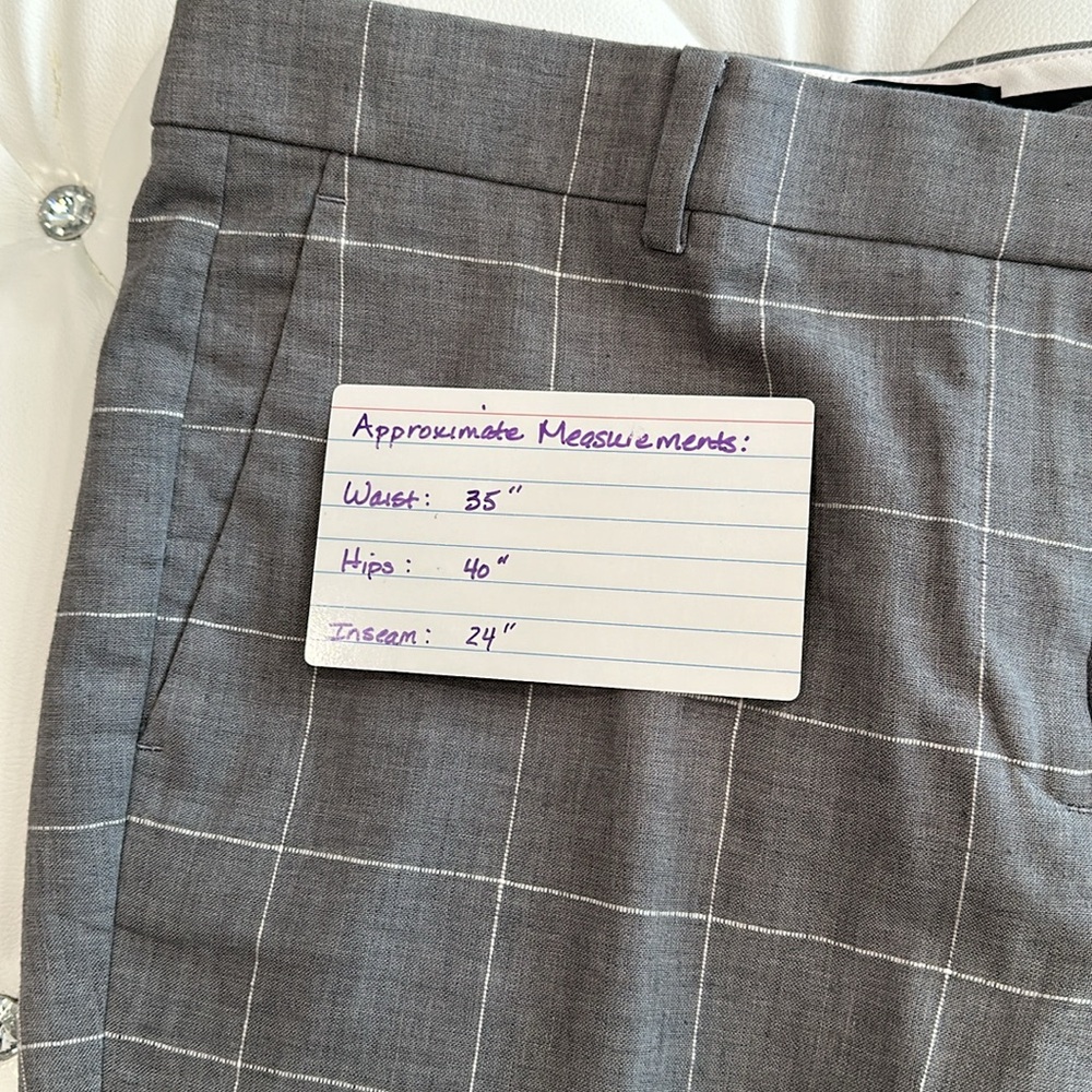***NWOT****Ann Taylor Grey Crop Pant - Picture 4 of 5